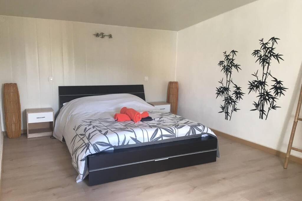 Magnifique Maison 80M² Avec Exterieur Saint-Michel-le-Cloucq Luaran gambar